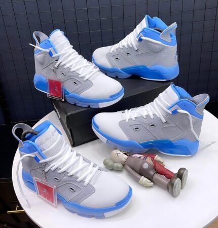 AIR JORDAN SNEAKERS [S3]