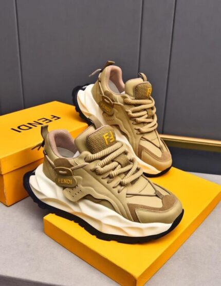 FENDI SNEAKERS [S3]