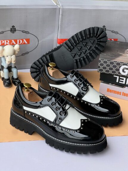 PRADA CORPORATE SHOE [S2]