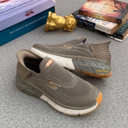 SKECHERS SNEAKERS [S12]