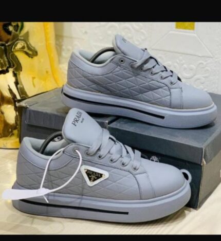 PRADA SNEAKERS