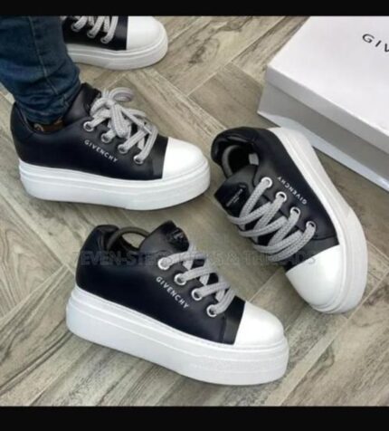 GIVENCHY SNEAKERS