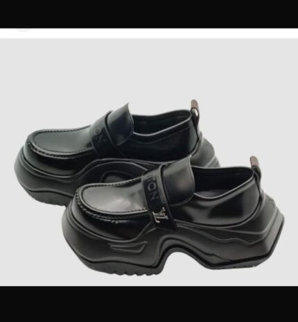 LOUIS VUITTON CORPORATE SHOE