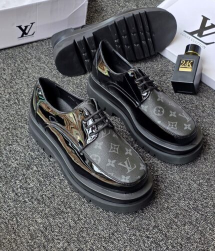 LOUIS VUITTON CORPORATE SHOE [S2]