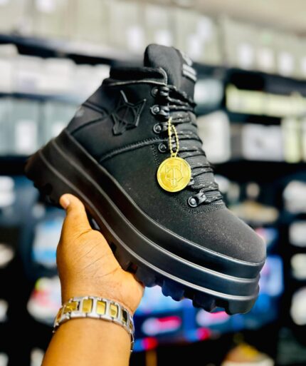 NAKED WOLFE SNEAKERS [S3]
