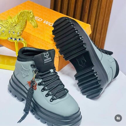 NAKED WOLFE SNEAKERS [S3]