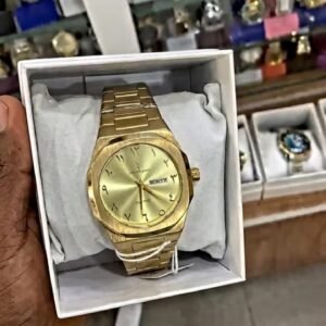 LUXURY WRIST WATCH